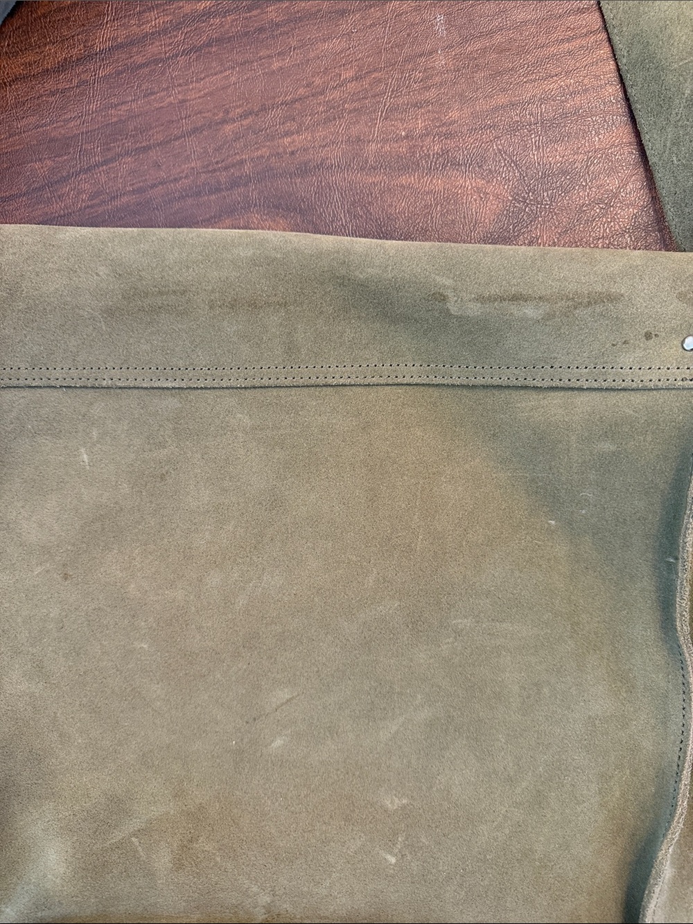 Vintage Banana Republic Olive Green Suede Messenger Bag - Picture 3 of 13